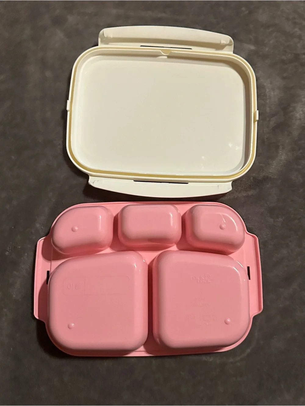 Vintage-Style Lock & Lock Animal Kingdom Pink Bento Lunch Box 5 Compartment Kore